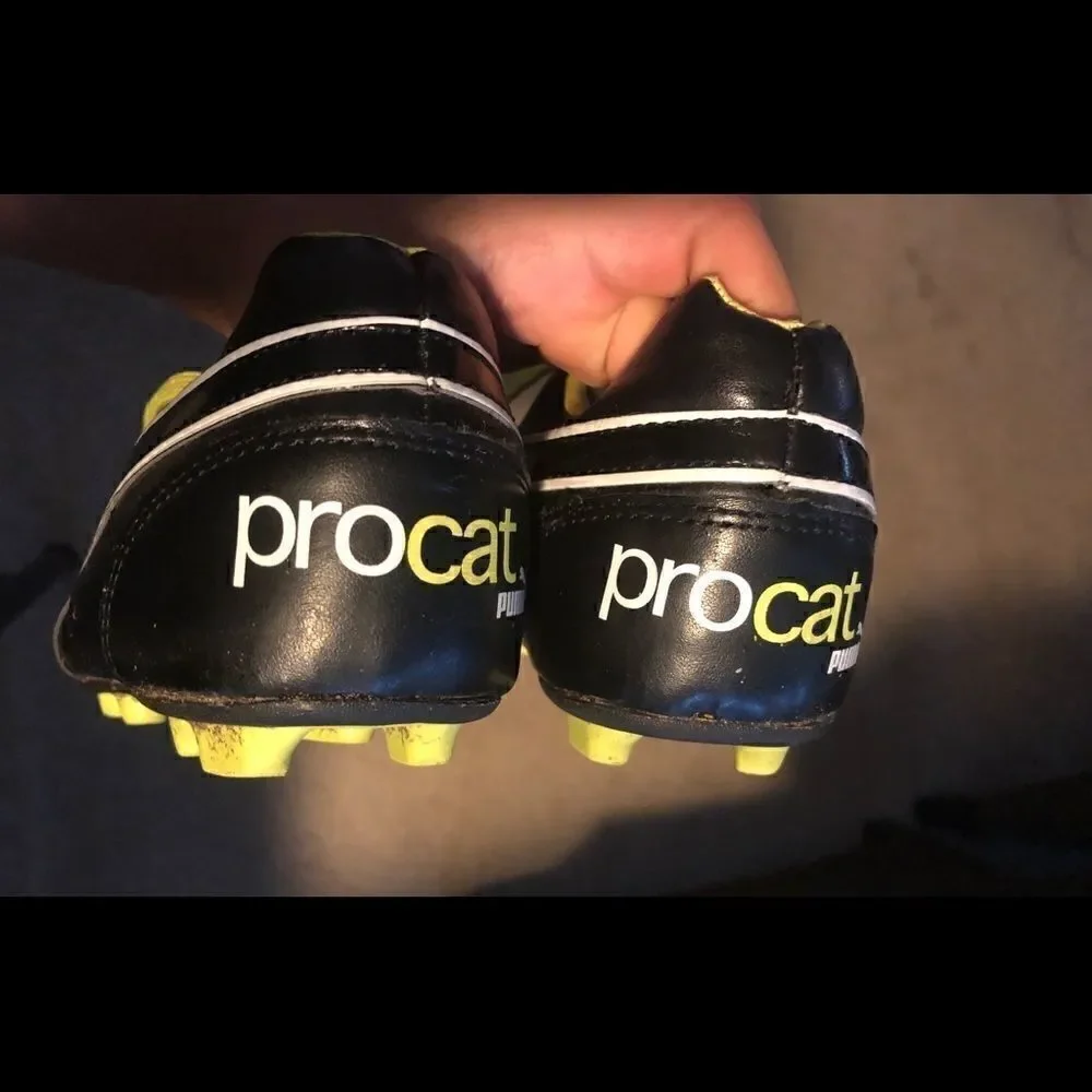 Procat puma black shoes size 5
